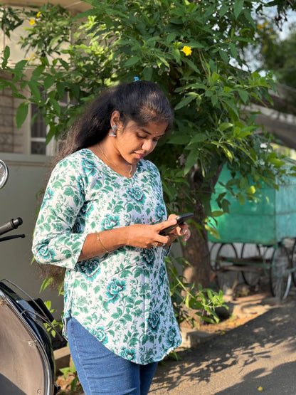 CDS003 – Emerald Bloom Pure Cotton Short Top