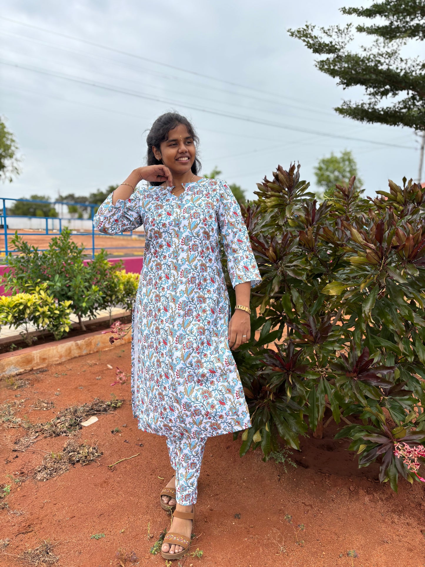 CDC01 – Blue Floral Cotton Co-ord Set