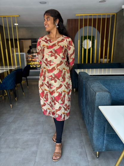 CD028 – Elegant Beige-Red Shimmer Silk Kurti