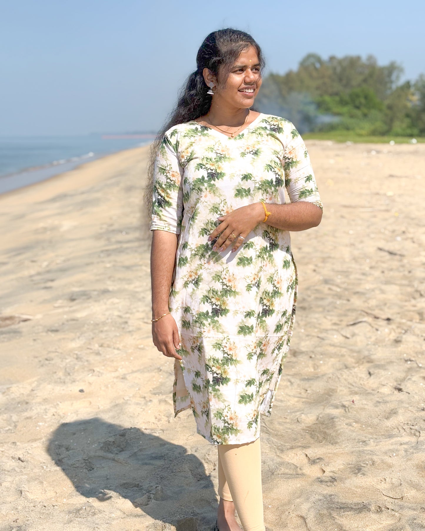 CD014 – Floral Bliss Cambric Cotton Kurti