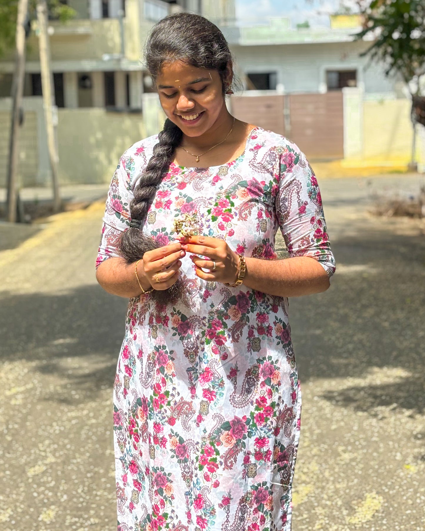 CD020 – Floral Cambric Cotton Kurti