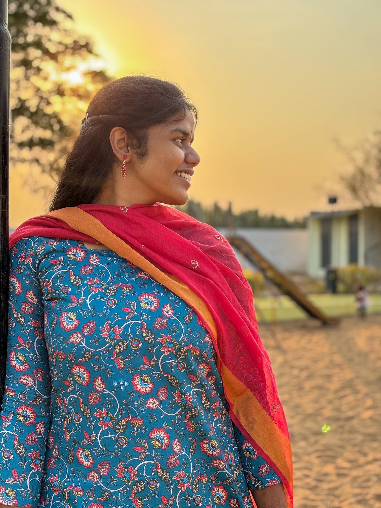 CD024 – Elegant Blue Floral Pure Cotton Kurti