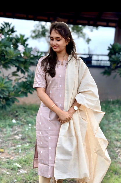 CD2P08 – Blush Mist Raw Silk Set