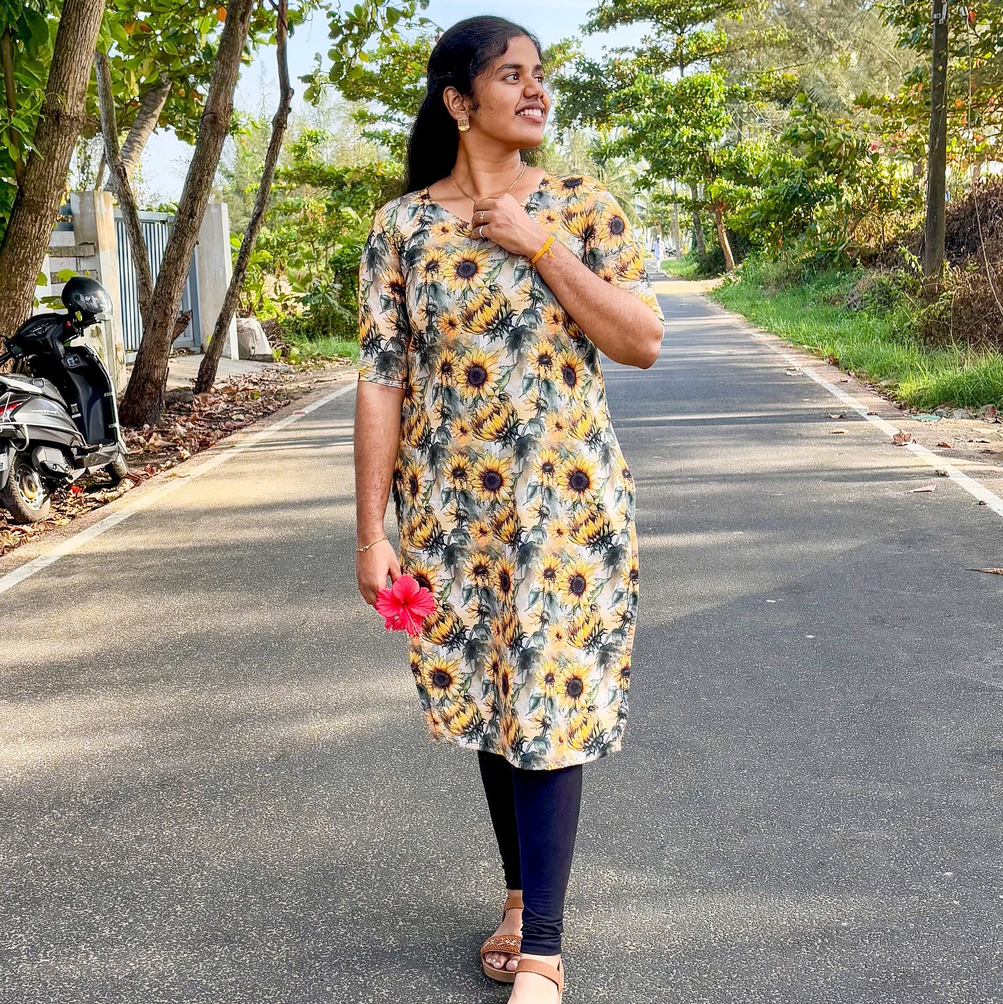 CD011 – Sunflower Bliss Cambric Cotton Kurti