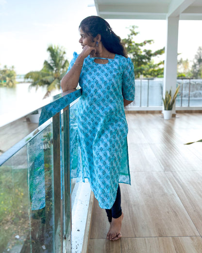 CD013 – Elegant Blue Cambric Cotton Kurti